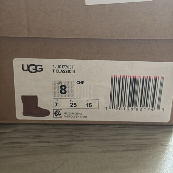 UGG Classic II Tall Boots Chestnut Toddler size 8 - Picture 10 of 10